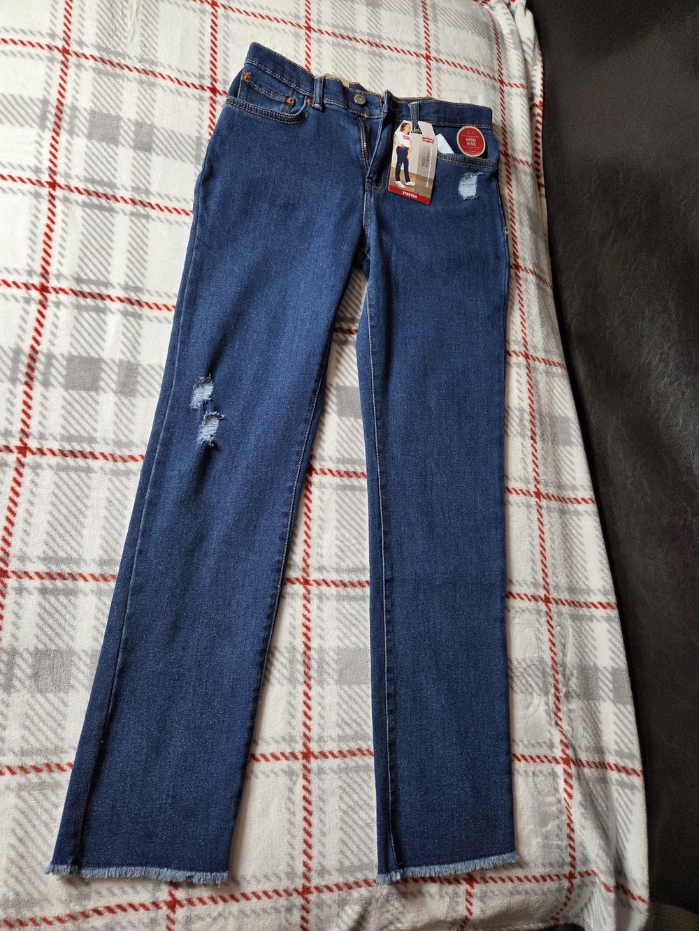 Levi's Indigo Blue Straight-Leg Jeans with Subtle Distress